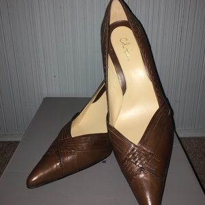 Cole Haan Pumps size 9 NWOB