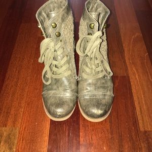 Roxy combat boots 👌🏼