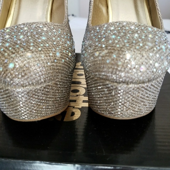 Gold sparkle platform sky high heels - Picture 2 of 8