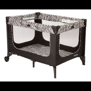 Zebra pack and play (playpen)