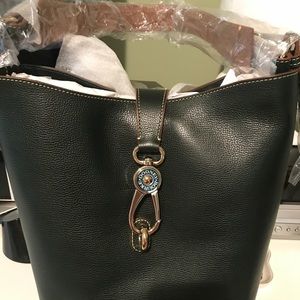 🌸REDUCED 🌸Dooney & Bourke purse