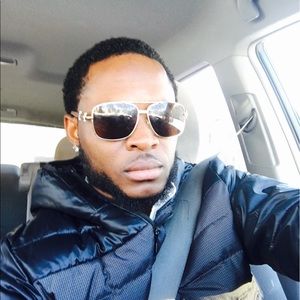 Meet your Posher, Isaac