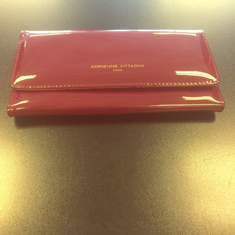 Adrienne Vittadini Wallet