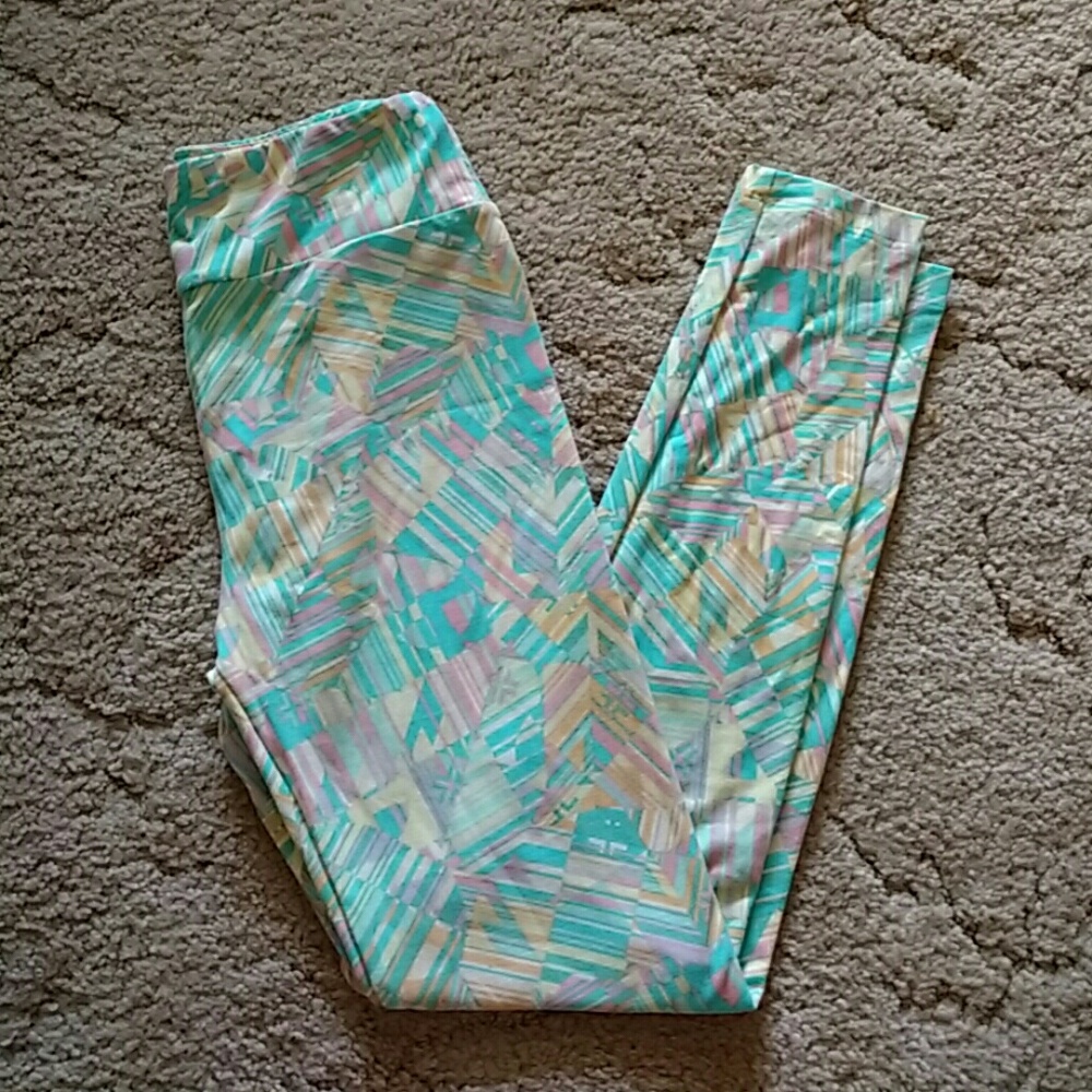 LulaRoe OS Leggings 🐰🐣⛪ Easter colors!