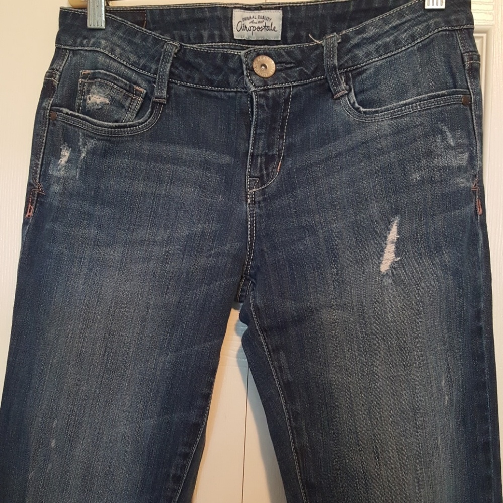 DISTRESSED JEANS. - Picture 2 of 6