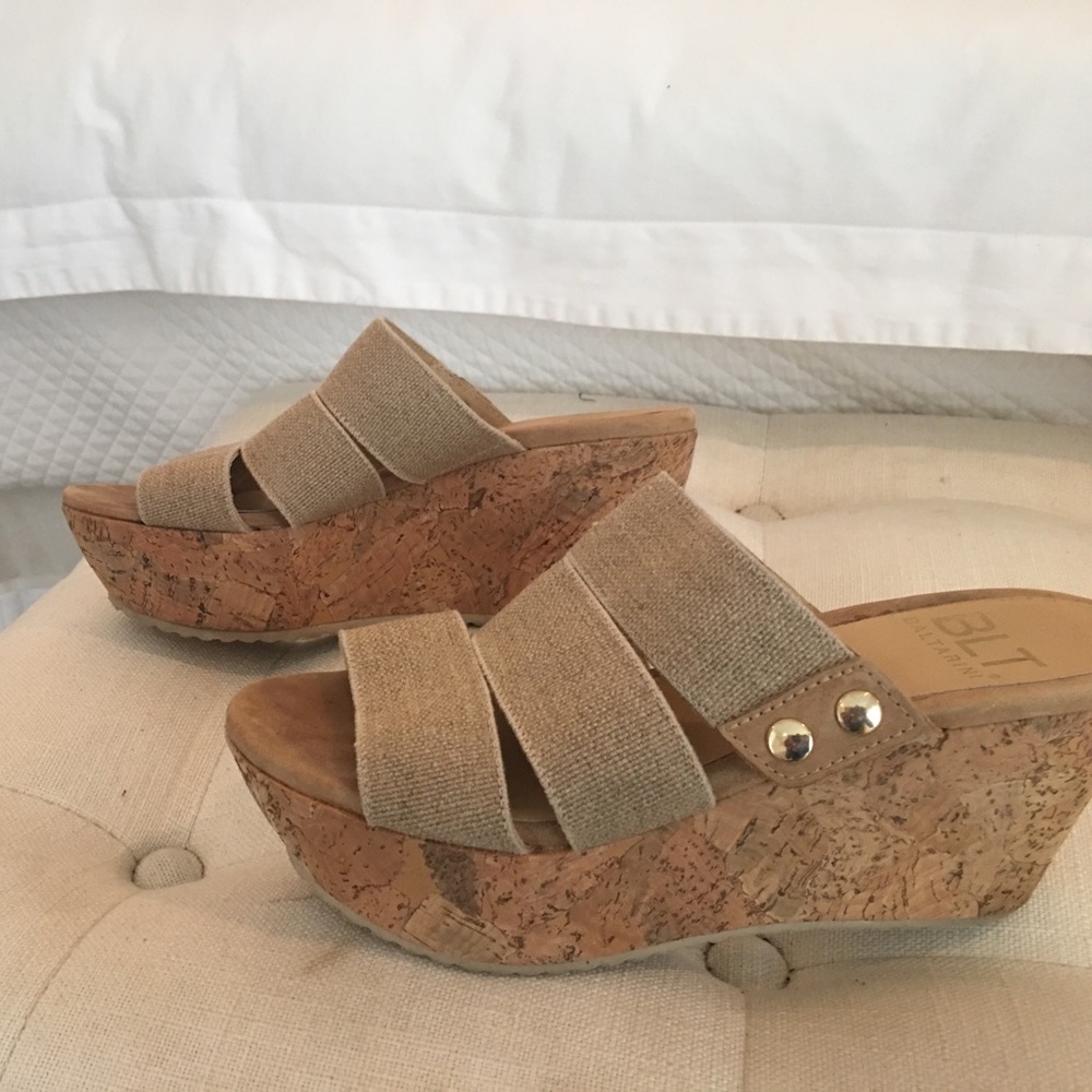 BLT wedge sandals
