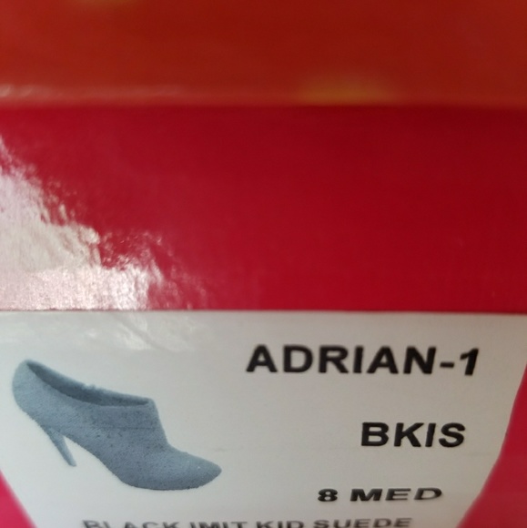 JEWEL BLACK PLATFORM BOOTIES like New - Picture 4 of 8