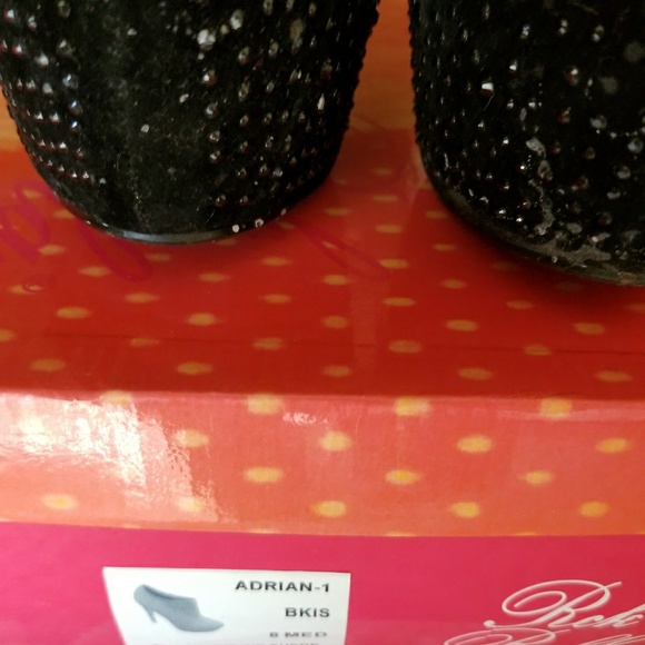 JEWEL BLACK PLATFORM BOOTIES like New - Picture 5 of 8