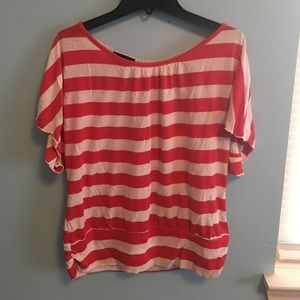 Striped shirt super cute