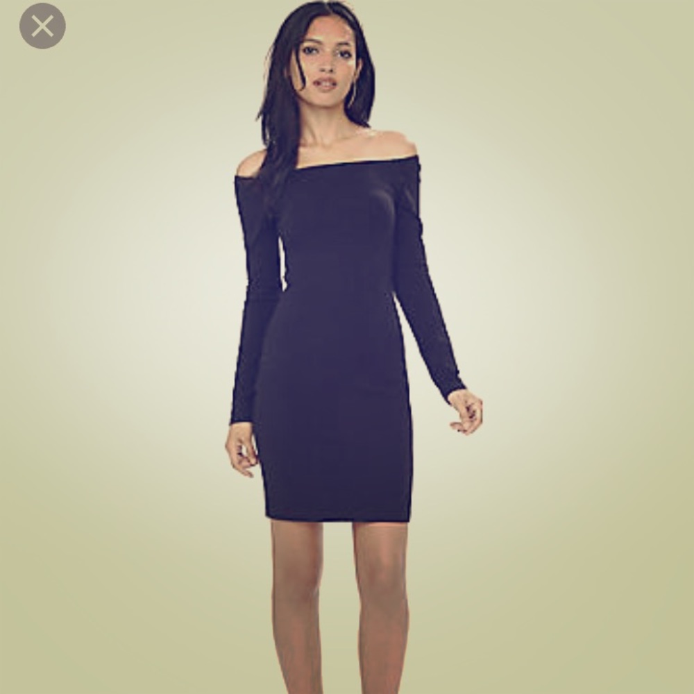 Express off the shoulder