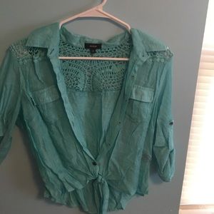 Ties up in the front, super cute