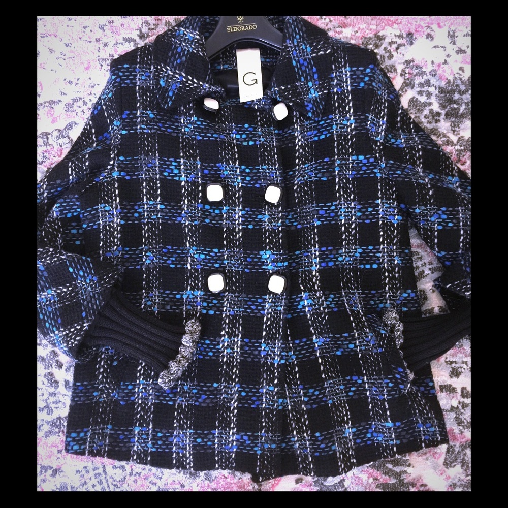 Italian $800 coat with build in sweater sleeves