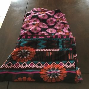 Lularoe tall and curvy (12-24) leggings
