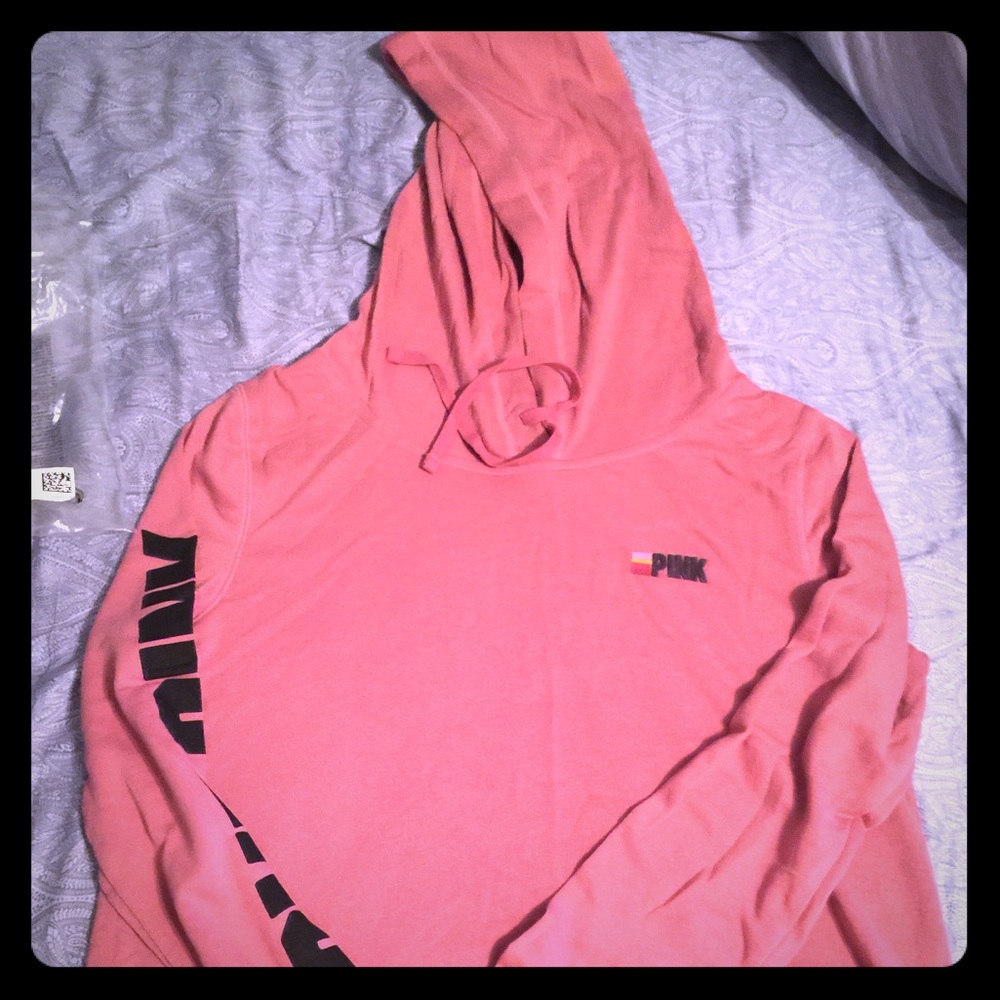 VS Pink lightweight hoodie SzM very good condition