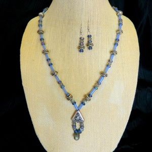 studio redūxisse necklace and earring set