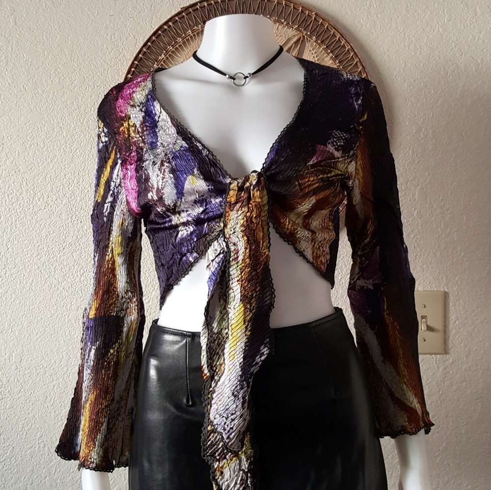 Multicolored crop top