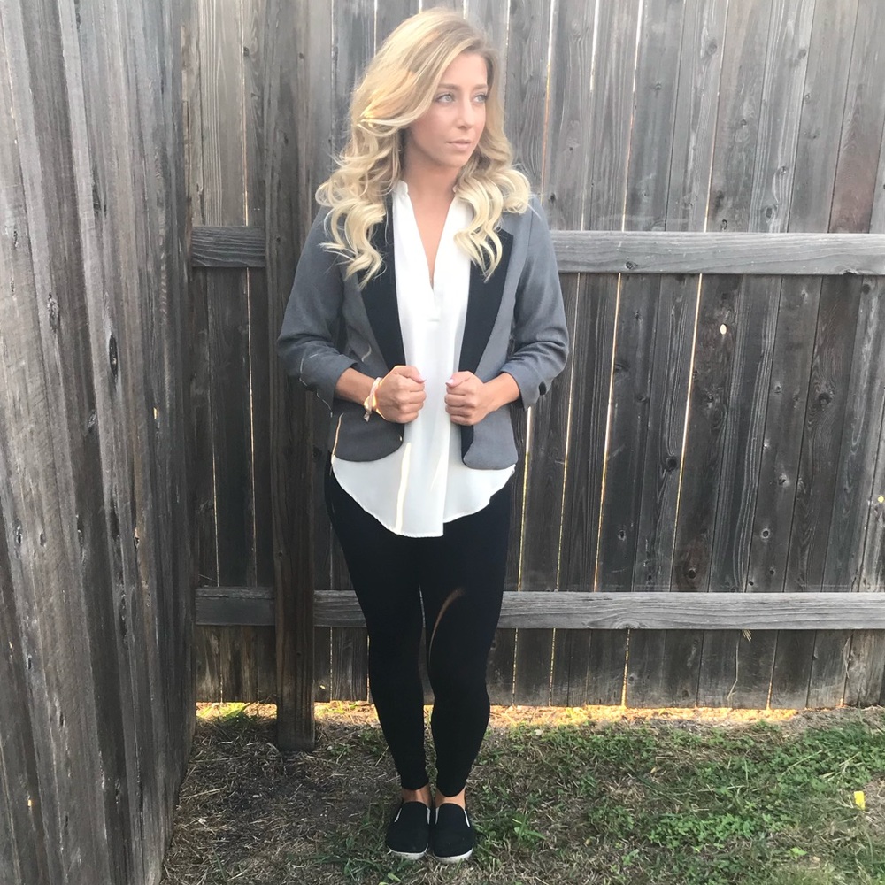 Women's Size Small Grey and Black Blazer