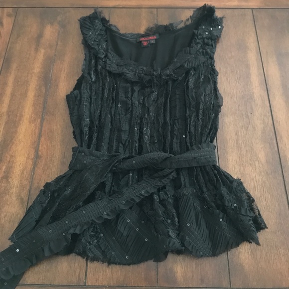 Simon Chang Tops - Simon Chang black sleeveless top