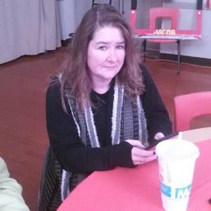 Meet your Posher, Lauri