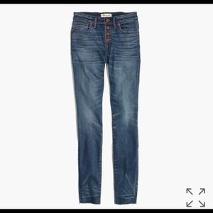 Madewell 9" high rise button through jean BNWT Madewell 9" high rise button through jean BNWT