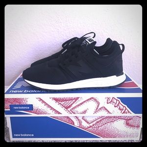 New Balance 247