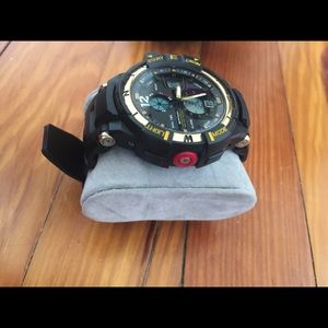 Sanda water resistant watch