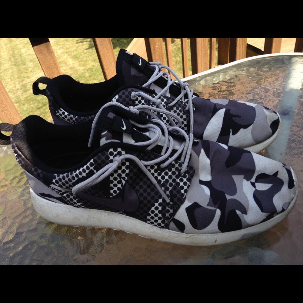 πHPπ Nike Womens Size 11 Kicks π - Picture 1 of 6