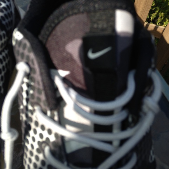 👟HP🎉 Nike Womens Size 11 Kicks 👟 - Picture 2 of 6