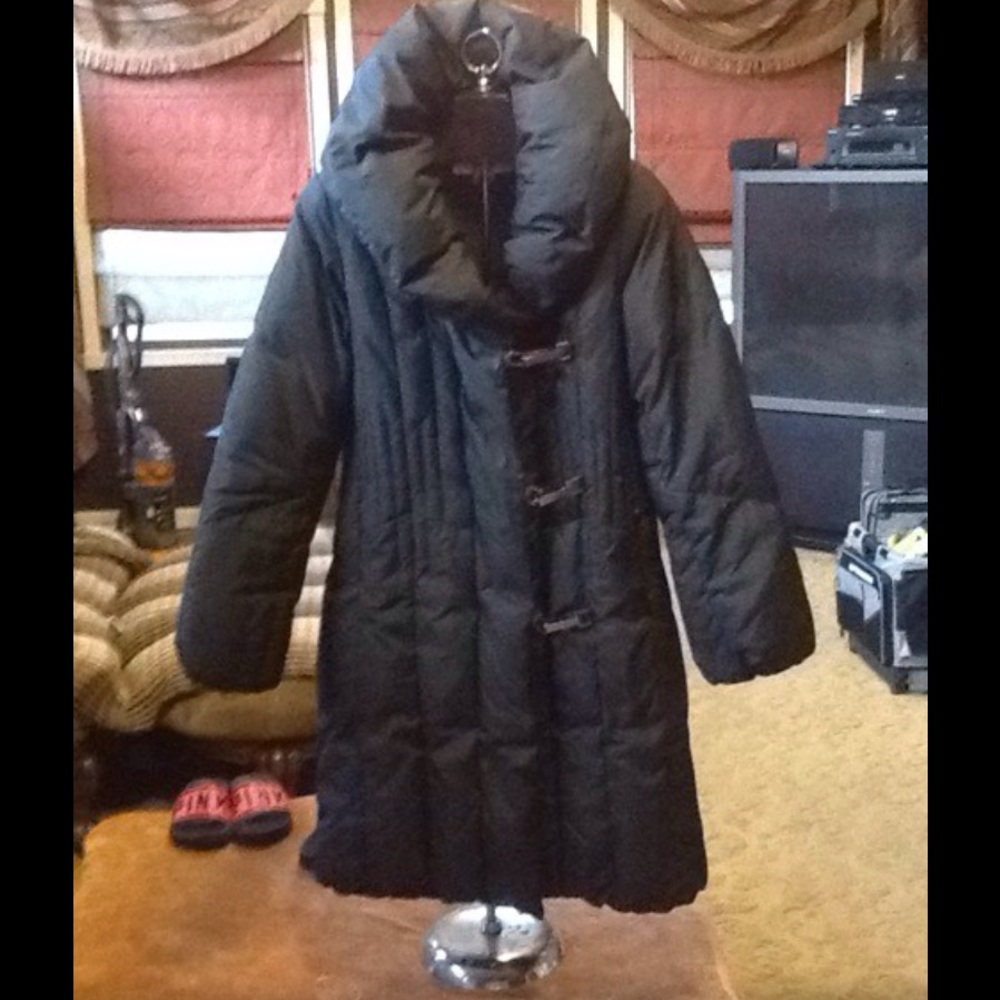 Larry Levine down coat