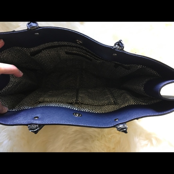 Navy Blue M.A.B. Tote - Picture 2 of 3