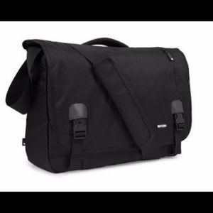 Incase Nylon Messenger Bag for 15" Laptop
