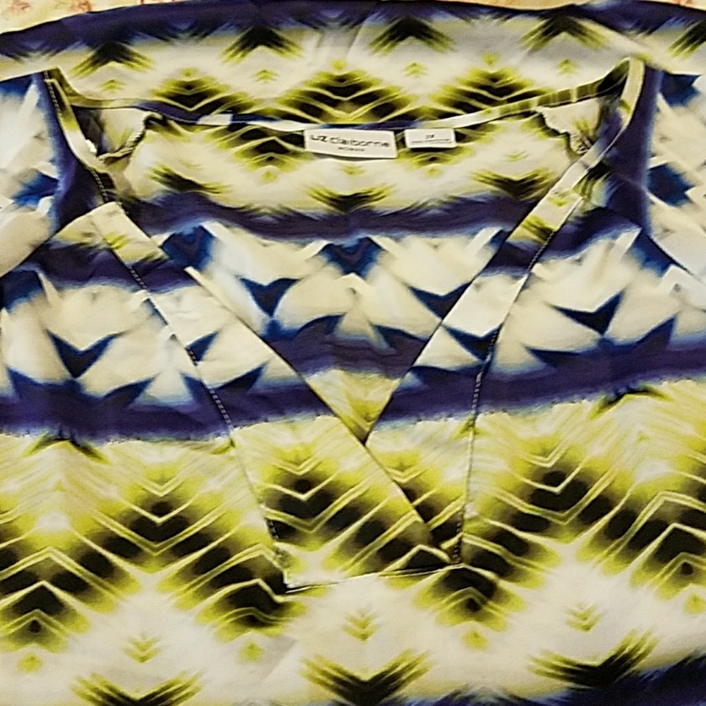 Liz Claiborne sleeveless top