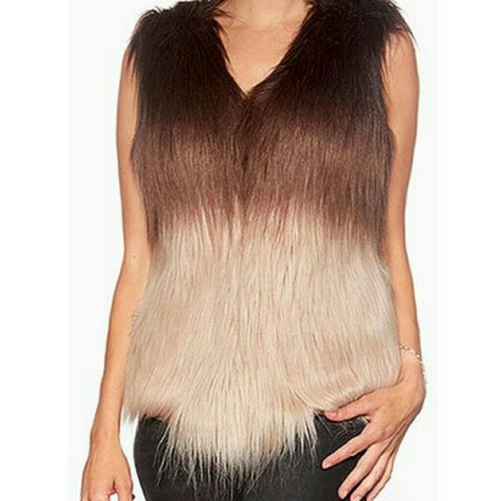 NWT Celsius Faux Ombre Fur Vest Size L