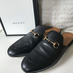 Gucci slippers