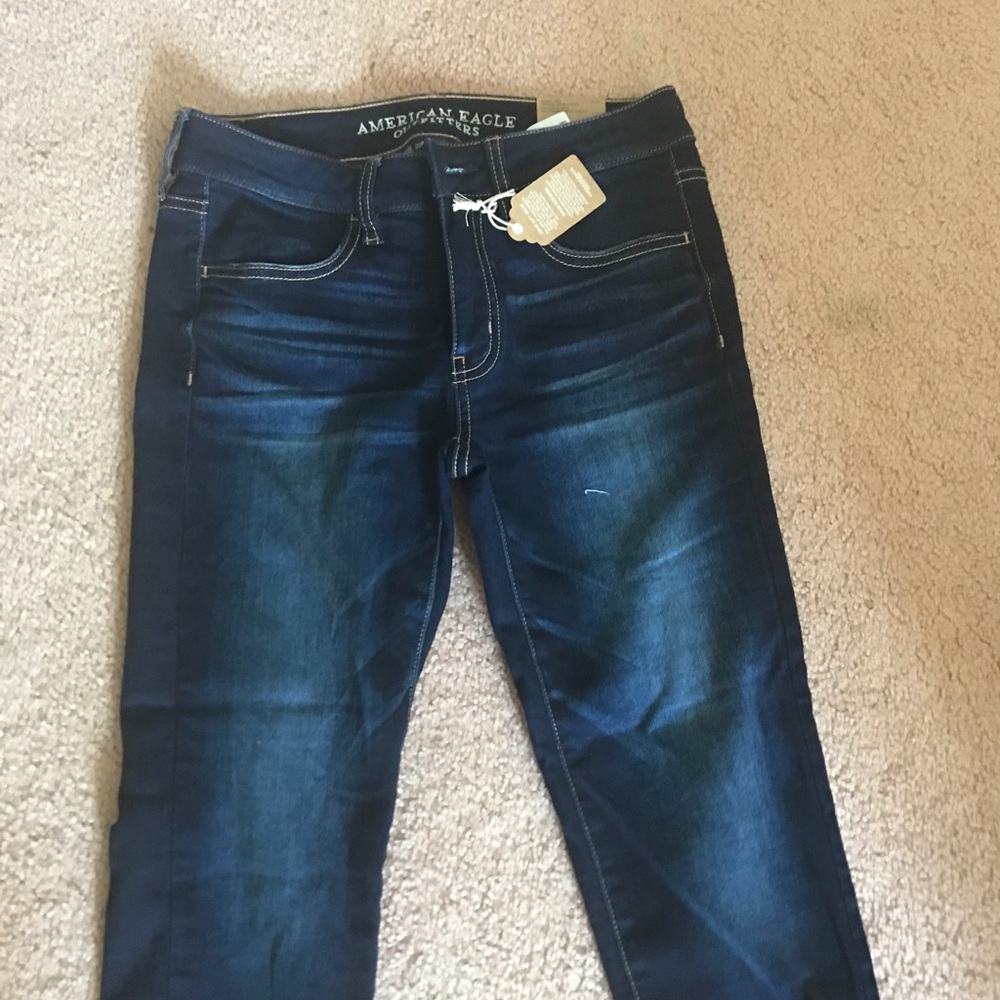 American Eagle low rise jegging crop size 2