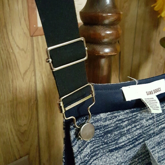 Brand new overalls - Picture 3 of 5