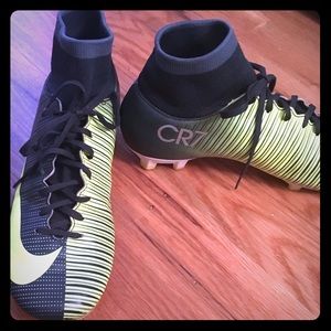 Soccer Cleats - Nike Cristiano Ronaldo CR7