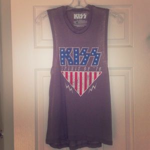 Kiss tank top