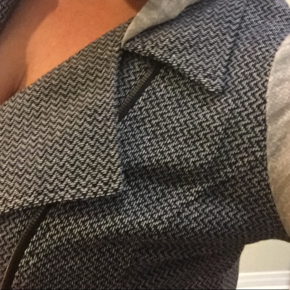 Moto Zip Hooded Jacket PRICE FIRM - Picture 7 of 8