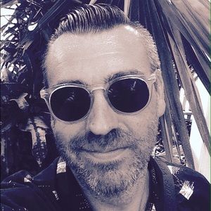 Meet your Posher, Jonathan