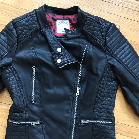 Black moto jacket (vegan) - Picture 2 of 4