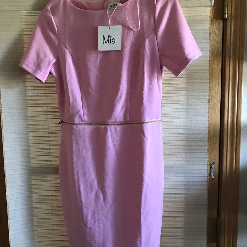 Pink body con dress