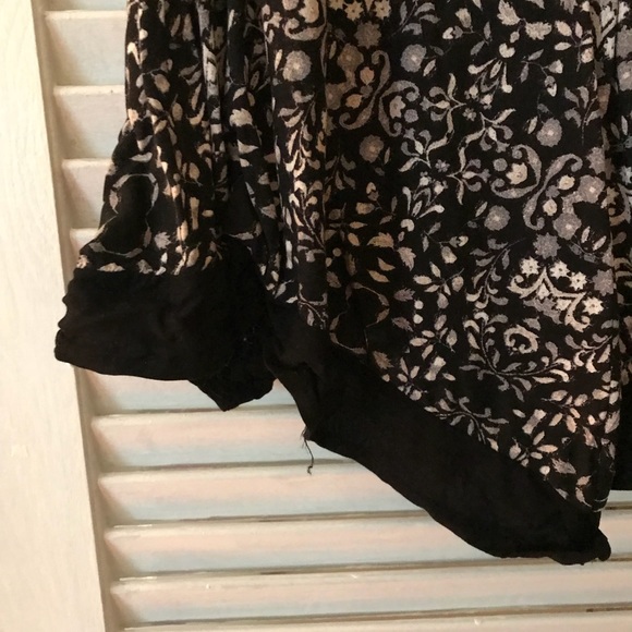 Strapless dress from Urban Outfitters - Picture 3 of 5