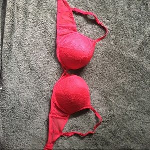 Victorias Secret Bombshell bras size 32C