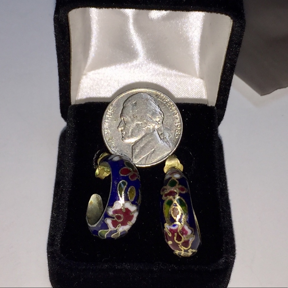 CLOISONNÉ EARRINGs HAND -PAINTED in BEIJING
