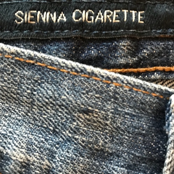 Lucky Brand Jeans - Picture 5 of 5