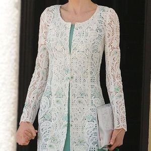 Meet your Posher, Sana