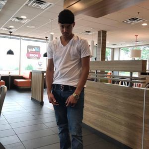 Meet your Posher, Aj