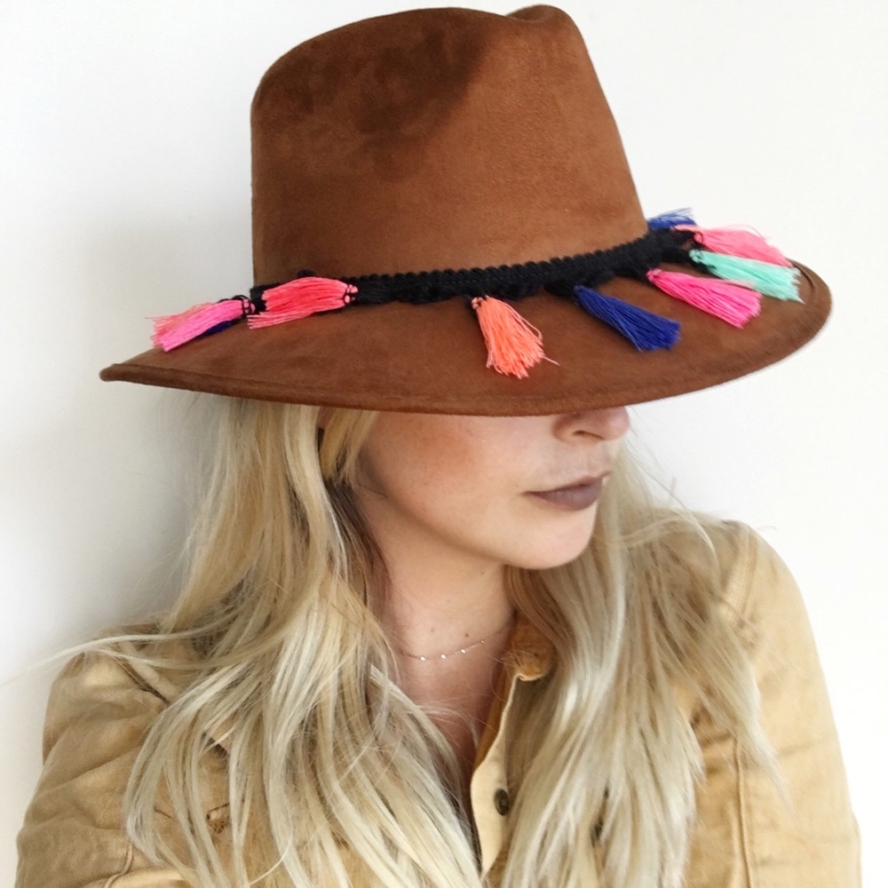 💕 Host Pick 💕 Mexican Tassel Hat