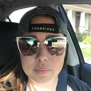 Meet your Posher, Teresa